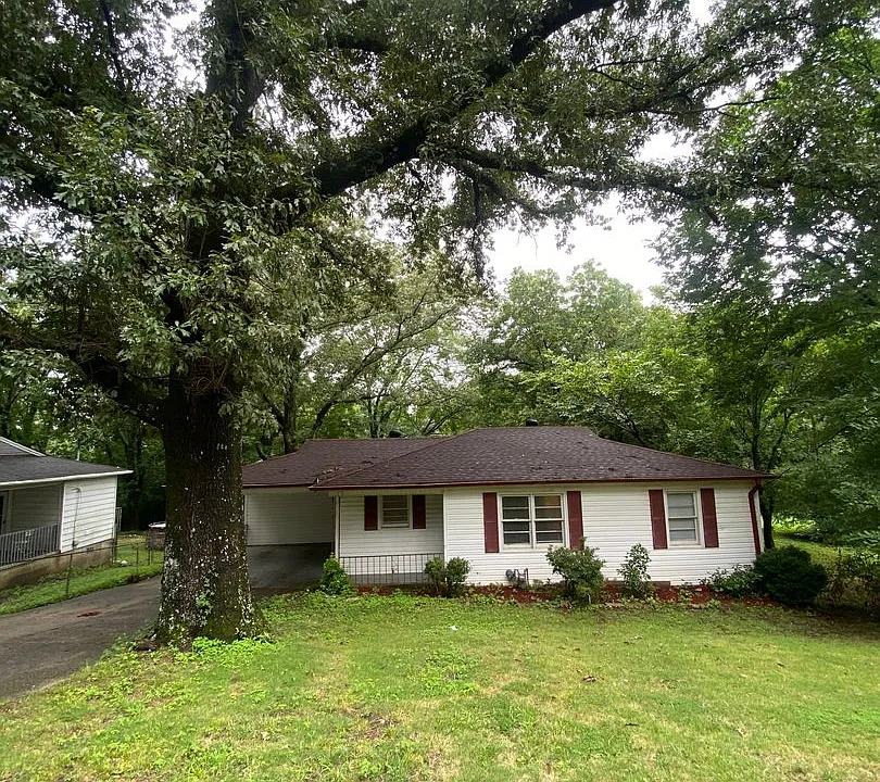 1376 5th Pl NW