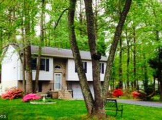 11605 Ropeknot Rd, Lusby, MD 20657