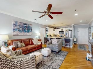 325 Willow Ave APT 3B, Hoboken, NJ 07030