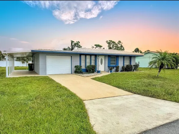 448 Blossom Ave NW, Pt Charlotte, FL 33952