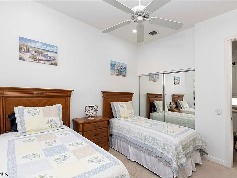 7983 Valentina Ct — Photo 19