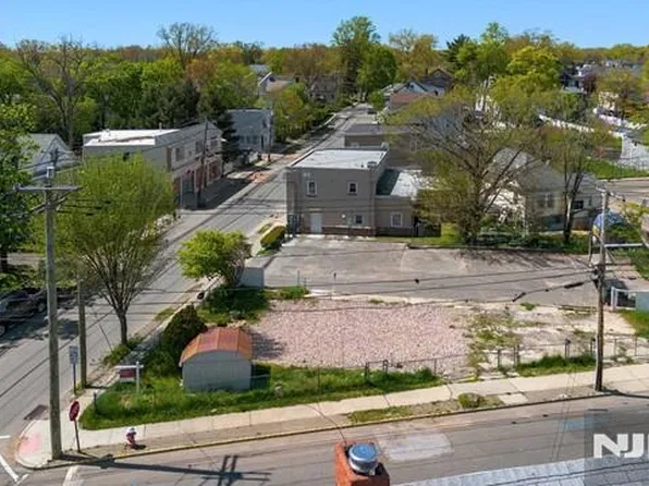 15 W Hamilton Avenue, Englewood, NJ 07631