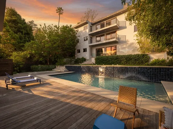 (undisclosed Address), Los Angeles, CA 90027