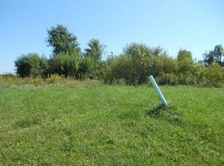 525 N Hampton Manor Ct, Valparaiso, IN 46385