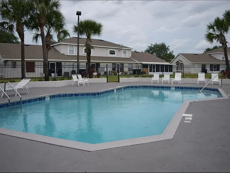 14341 Island Cove Dr — Photo 2