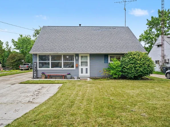 3278 Tod Ave NW, Warren, OH 44485