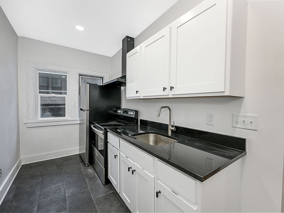 1st image of 1384-1388 W 83rd St #402