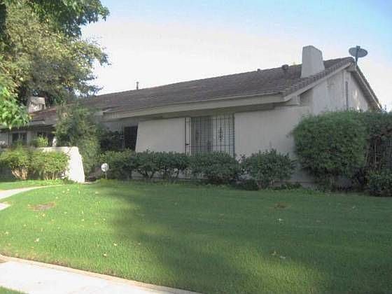 1st image of 2670 Hartland Cir