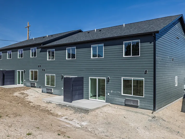3375 Crosswind Ct #2 — Photo 38