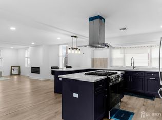 15 W Main St, Marlton, NJ 08053