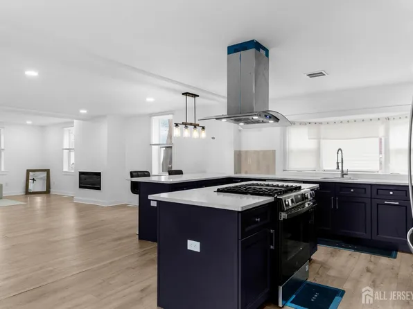 15 W Main St, Marlton, NJ 08053