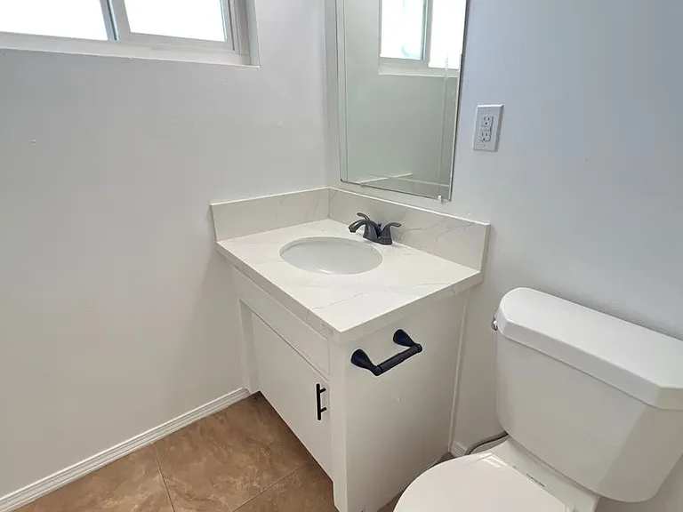 4236 Columbus St — Photo 11