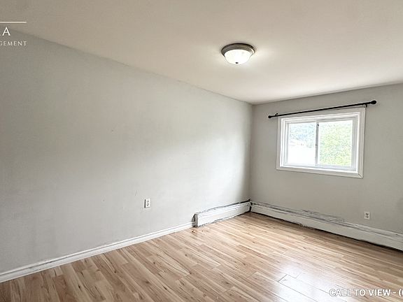 5th image of 574 Adelaide St N #3