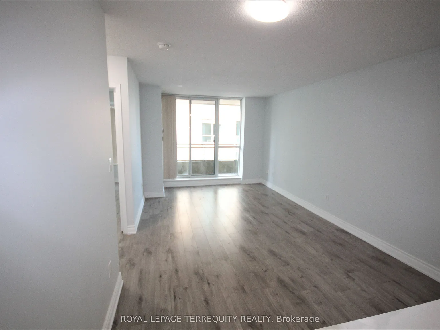 1 bed, $2,199 — Photo 4