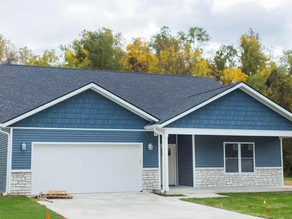 1012 E Brandy Blvd, Ellettsville, IN 47429