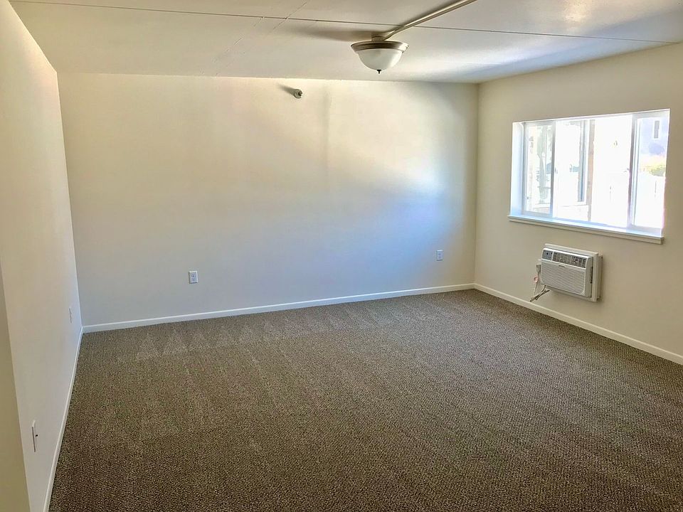 320 1st Ave SE 210, Le Mars, IA 51031 Zillow