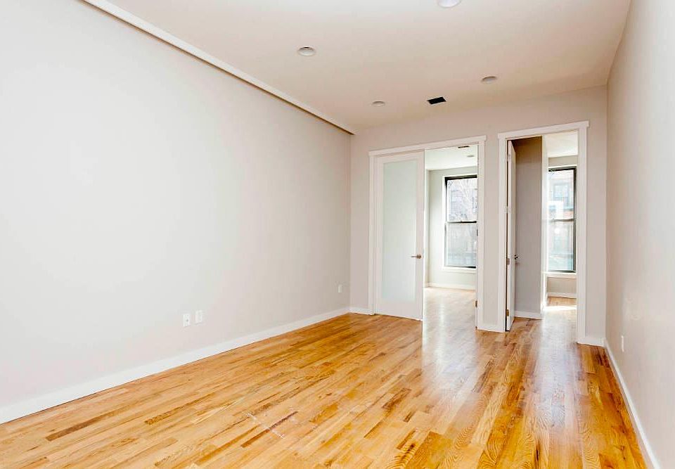 1st image of 310 Tompkins Ave APT 1
