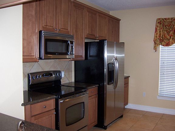 5th image of 4312 Messina Dr