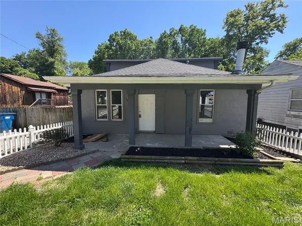 1106 Cleveland St, Collinsville, IL 62234