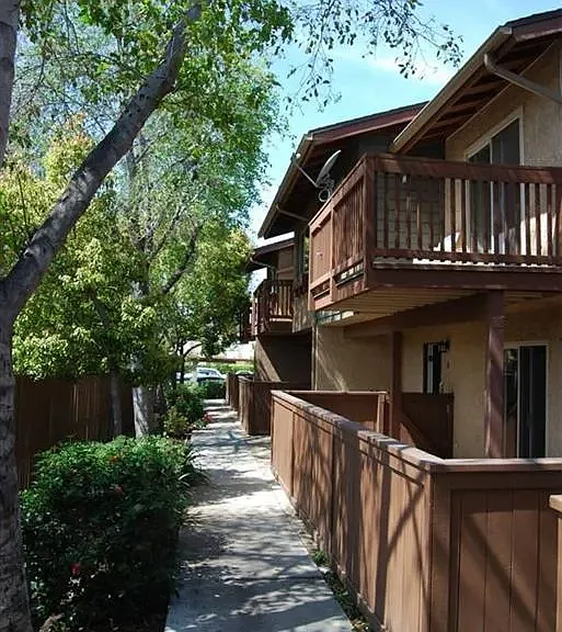 207 Westlake Dr #3 — Photo 1
