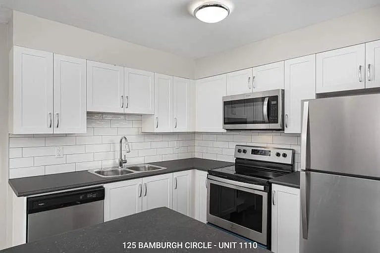 125 Bamburgh Cir — Photo 28