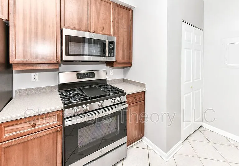 1851 Stratford Park Pl #208 — Photo 14