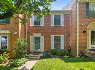 7 Castlehill Ct, Lutherville Timonium, MD 21093