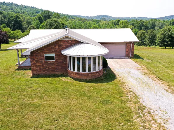 1961 Us Highway 60 E, Salem, KY 42078