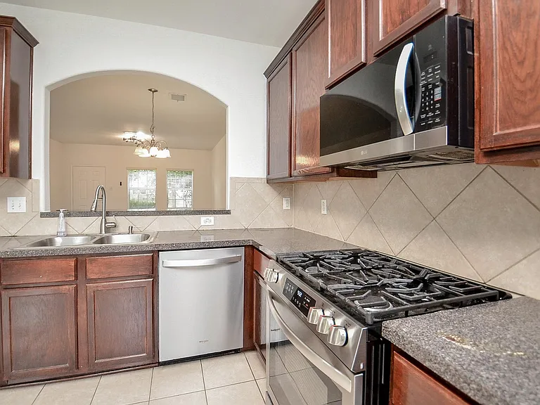 21723 Britton Hill Way — Photo 19