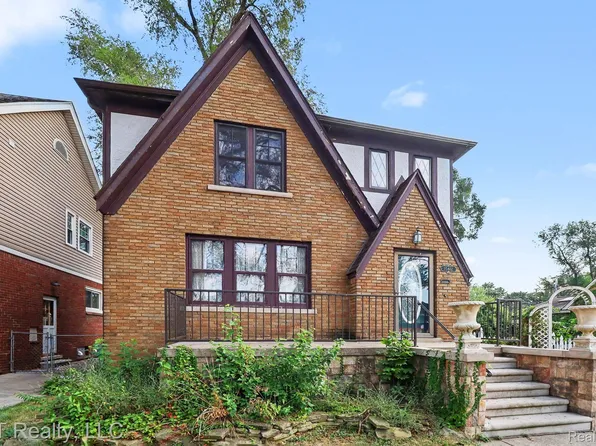 15402 Angelique Ave, Allen Park, MI 48101