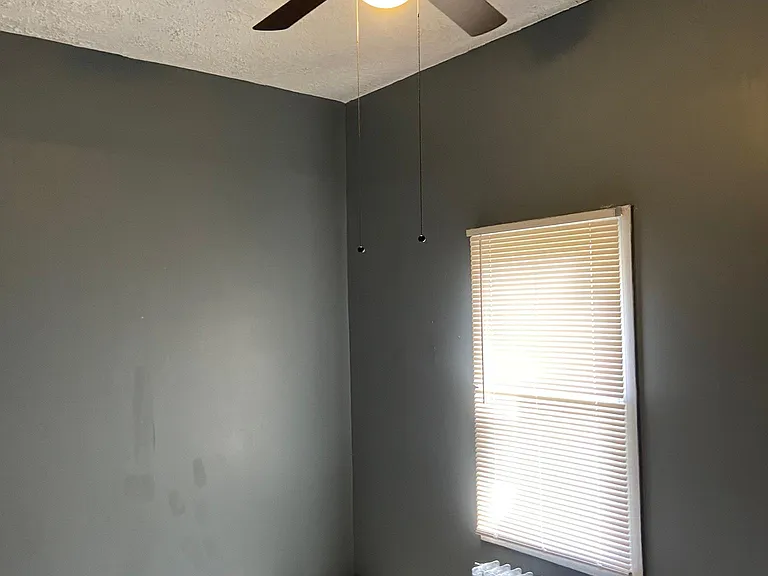 2629 Emerald St — Photo 7