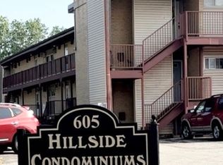 605 N Wolf Rd APT B9, Hillside, IL 60162