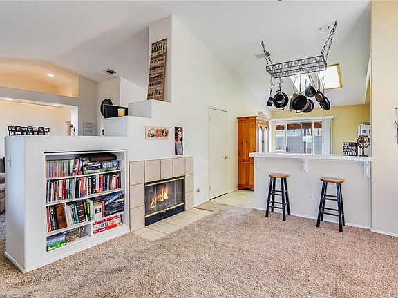 5th image of 31588 Hamburg Cir