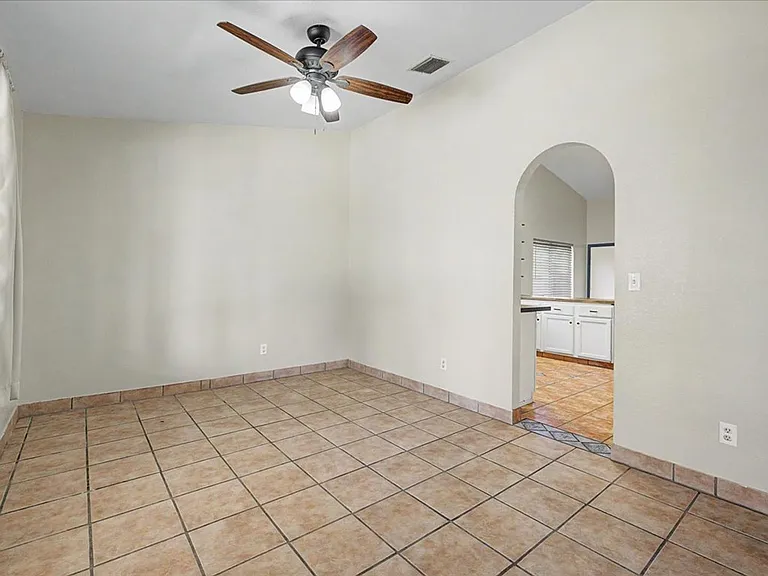 7992 S Lennox Ln — Photo 6