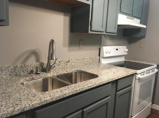 815 Flaggy Meadow Rd, Mannington, WV 26582