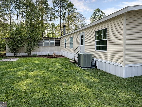 2nd image of 3210 Stoneback St