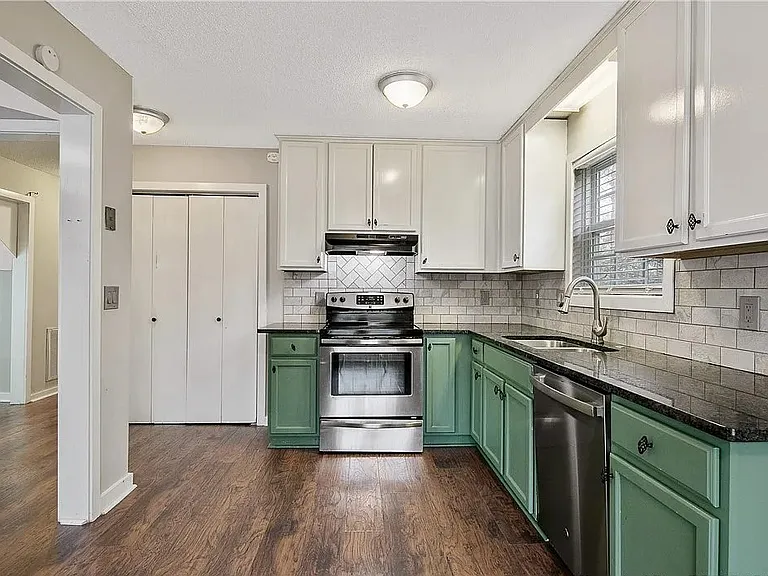 316 Whipple Tree Ln — Photo 19