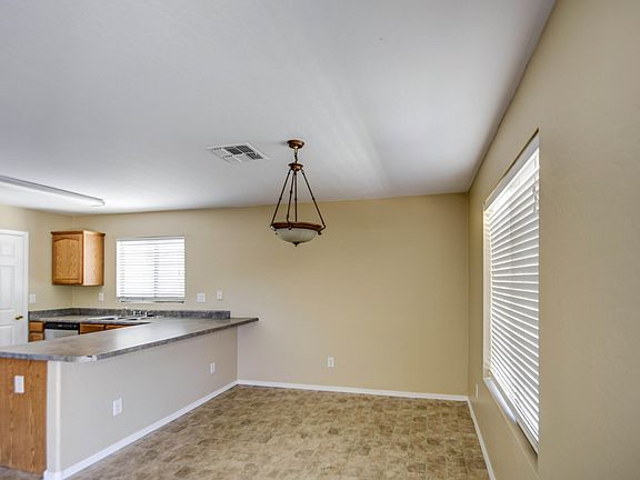 3rd image of 5600 E Oasis Ct
