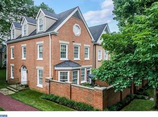 61 Governors Ln, Princeton, NJ 08540