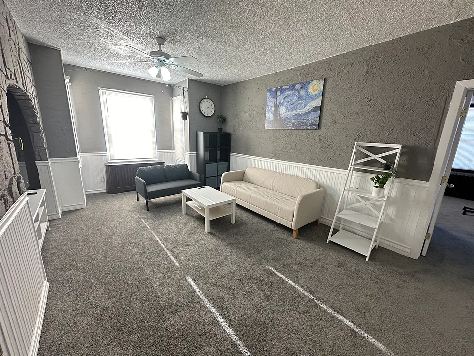 40 Blake Ave #2