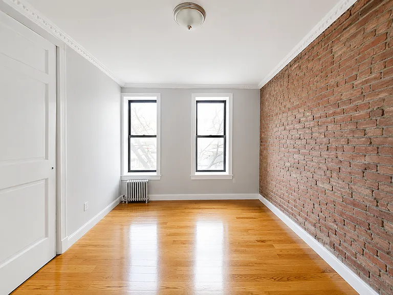 326 E 100th St #2A — Photo 5