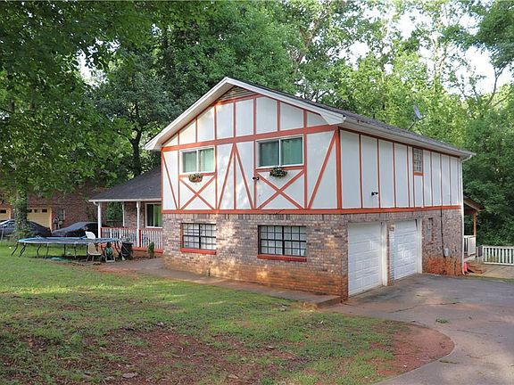 3rd image of 4194 Indian Manor Dr
