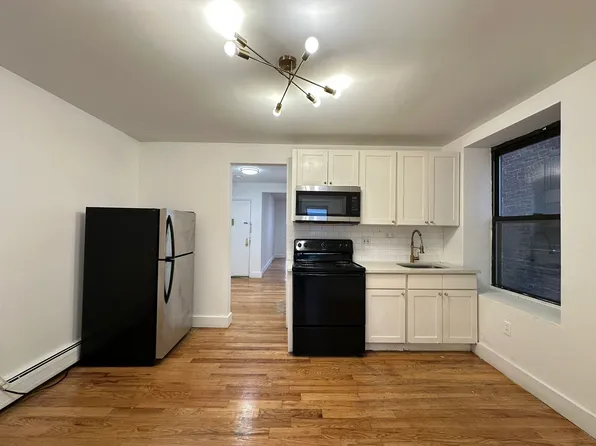 77-79 Bergen Ave #1, Jersey City, NJ 07305