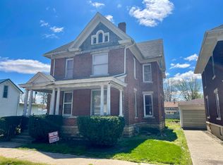 37 W Taylor St, Huntington, IN 46750