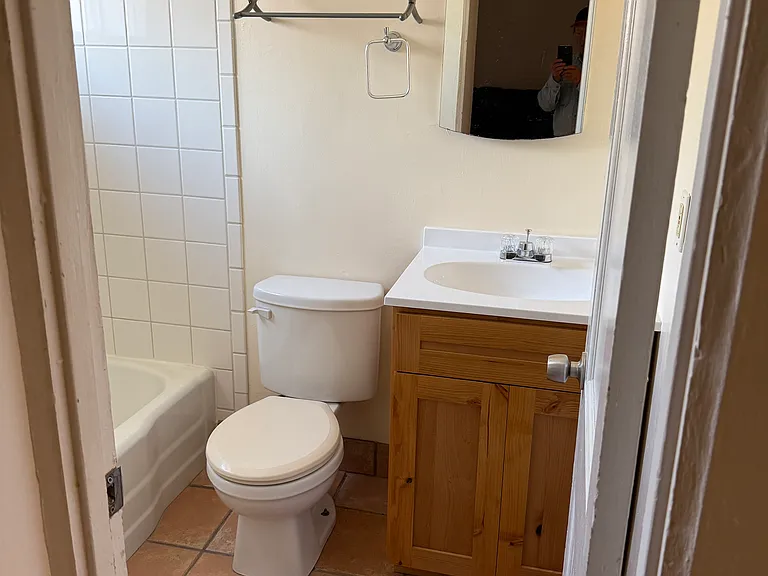 Buena Vista Dr SE — Photo 13