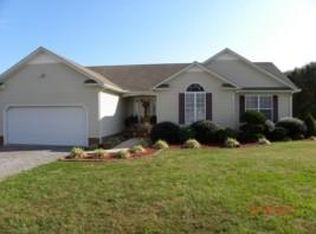 230 Evergreen Cir, Smithville, TN 37166