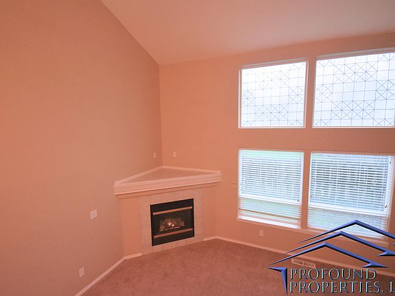 4th image of 1435 NE Birkshire Ct