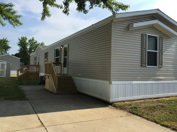 25 Brookside Mnr #25, Goshen, IN 46526