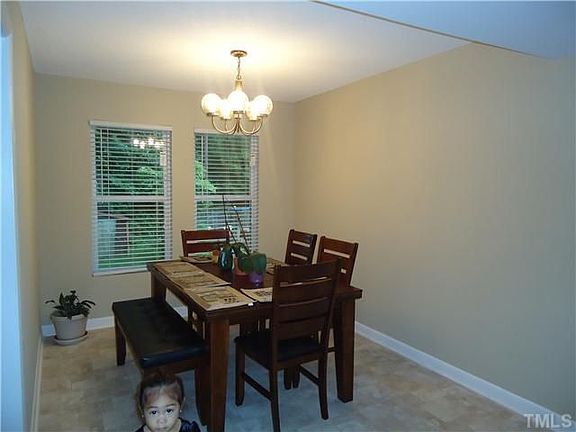 5th image of 1108 Elmira Ave
