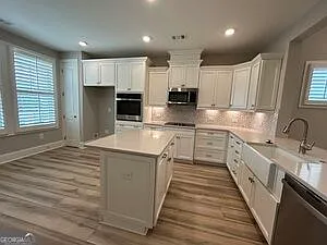 2 bed, 2.0 bath, 1530 sqft, $3,450 — Photo 2